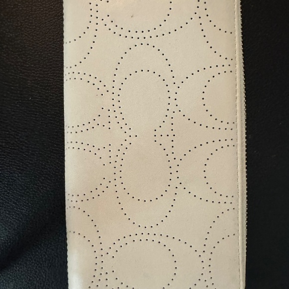 Coach zip wallet - Picture 2 of 3